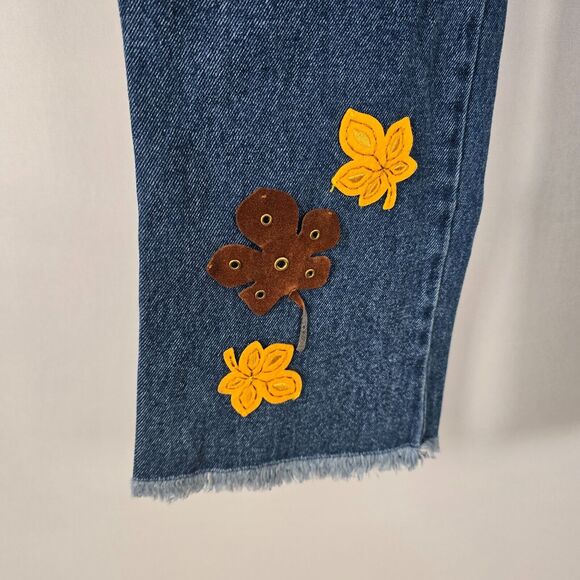 S.L.A. Jeans Junior 7 8 Cut Off Floral Embroidered Straight Leg Medium Wash Blue - Picture 12 of 16